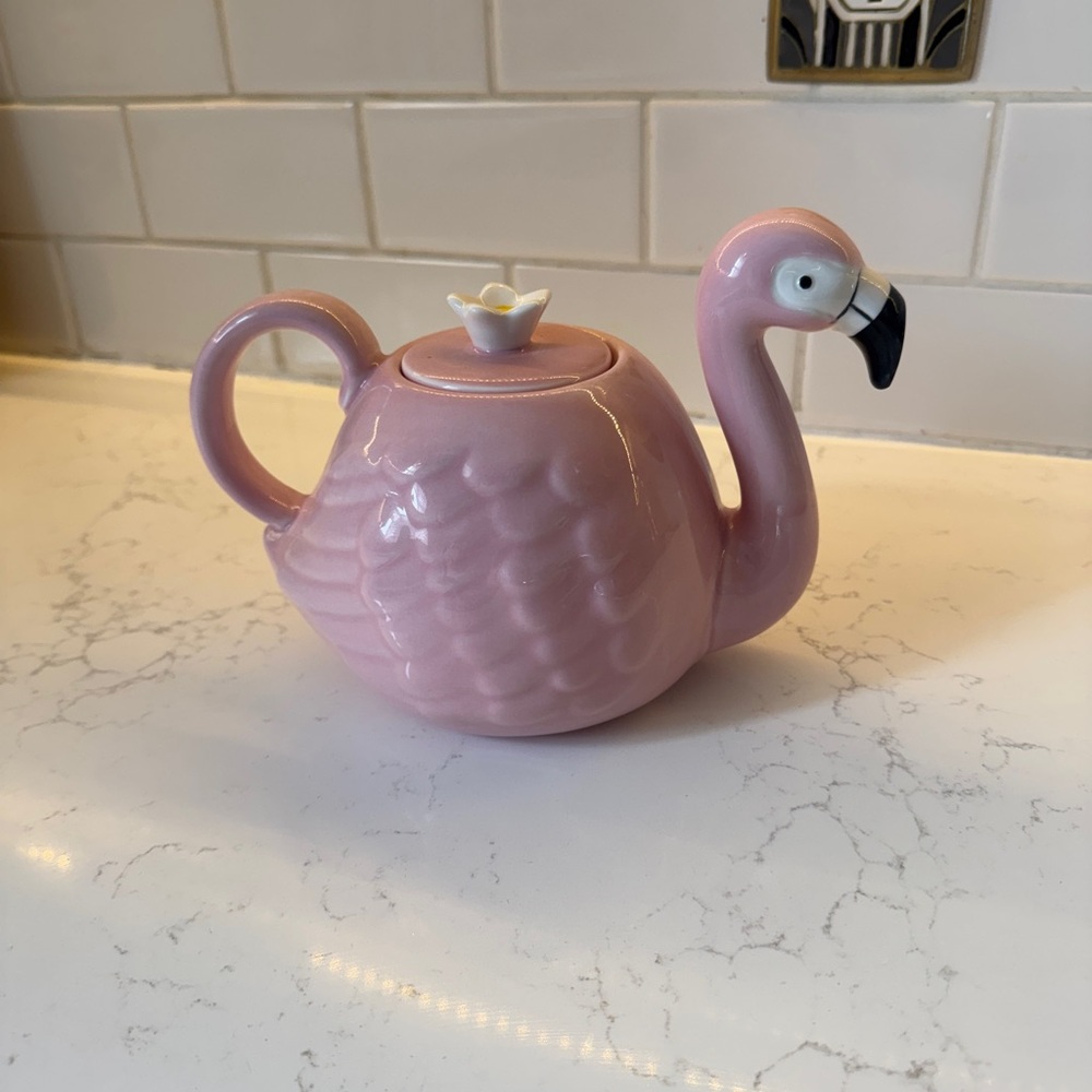 Paperchase Pink Flamingo 3D Ceramic Teapot tea lover gift novelty